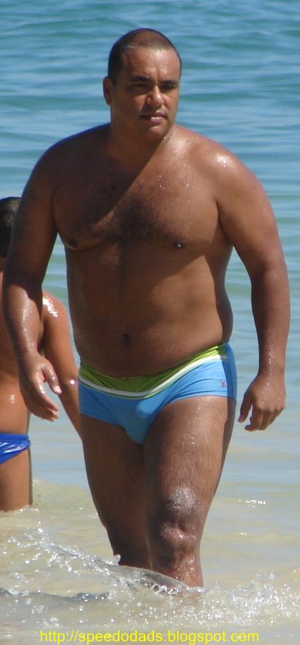 ...and here is a possibly Hispanic husky bear...